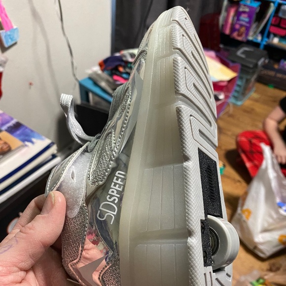 9 pairs of Kids shoes girls' sizes 4. Lightly worn and brand new - Picture 1 of 8